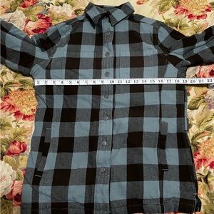 Duluth Trading Company Fleece Lined Plaid Flannel Snap Button Jacket Size XS